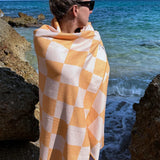 serviette microfibre gaufrée plage jaune et blanc