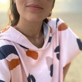 Poncho adulte beige léopard femme